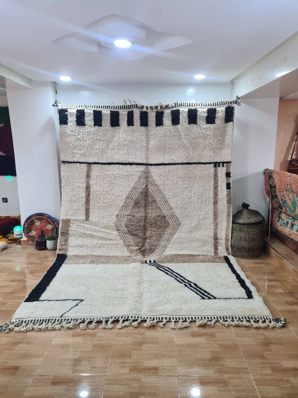 Handmade wool Berber rug 300X200 cm