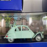 Classic cars "en voiture tintin" atlas edition