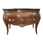 Commode sauteuse de style Louis XV en marqueterie