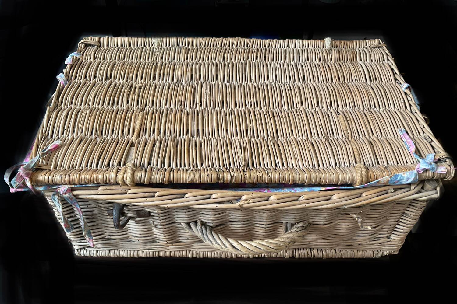 Basket vintage wicker rattan 60s/70s