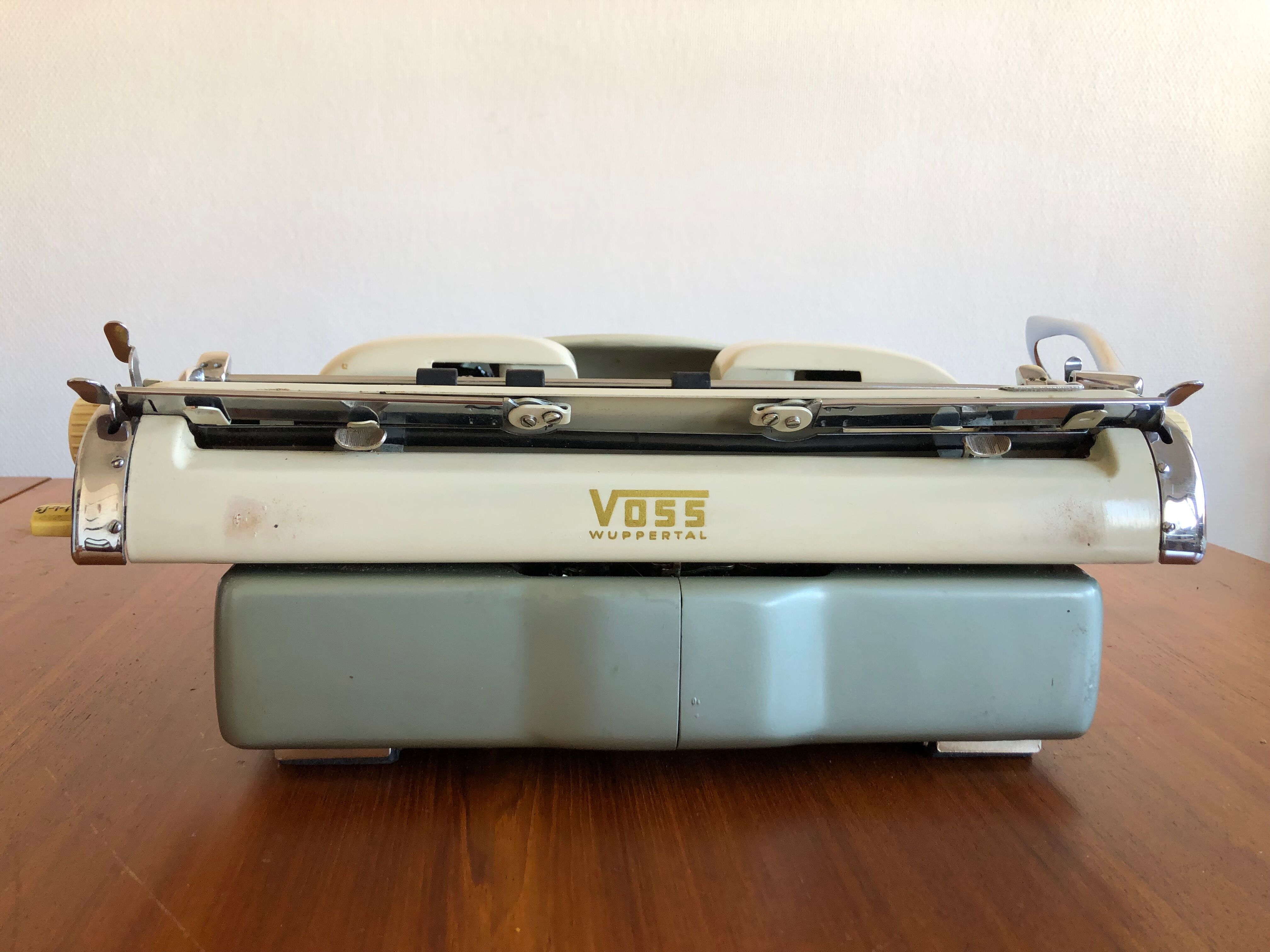 Typewriter Voss Wuppertal 1950