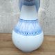 Broc en porcelaine