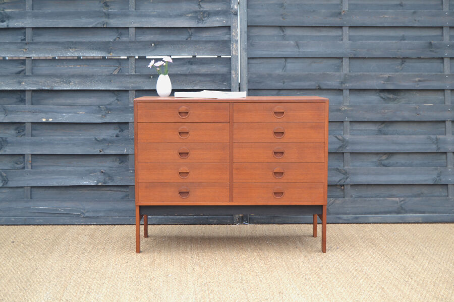 Commode à 8 tiroirs 89.5 cm