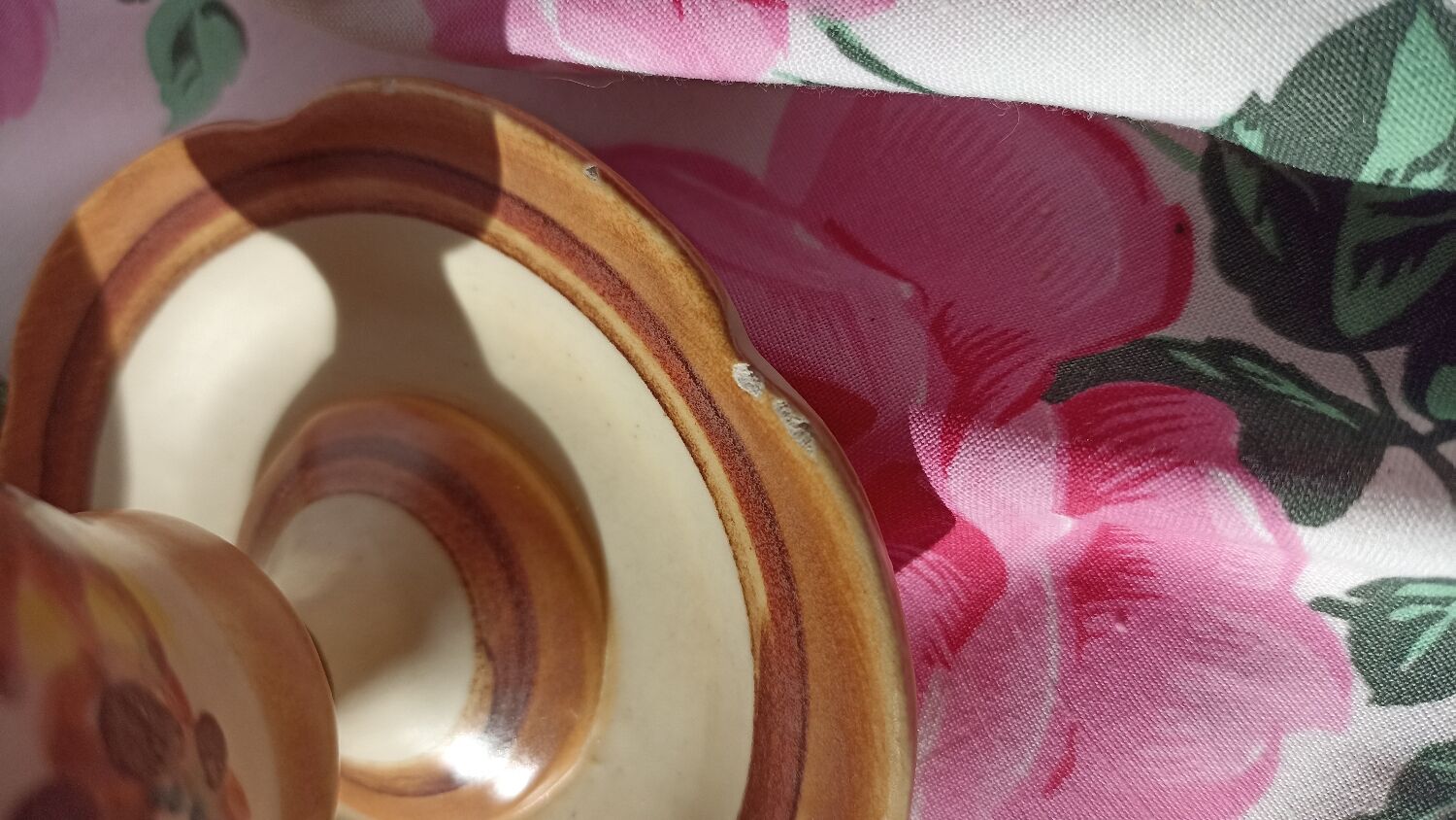 2 Henriot Bousquet Quimper egg cups from the 50s