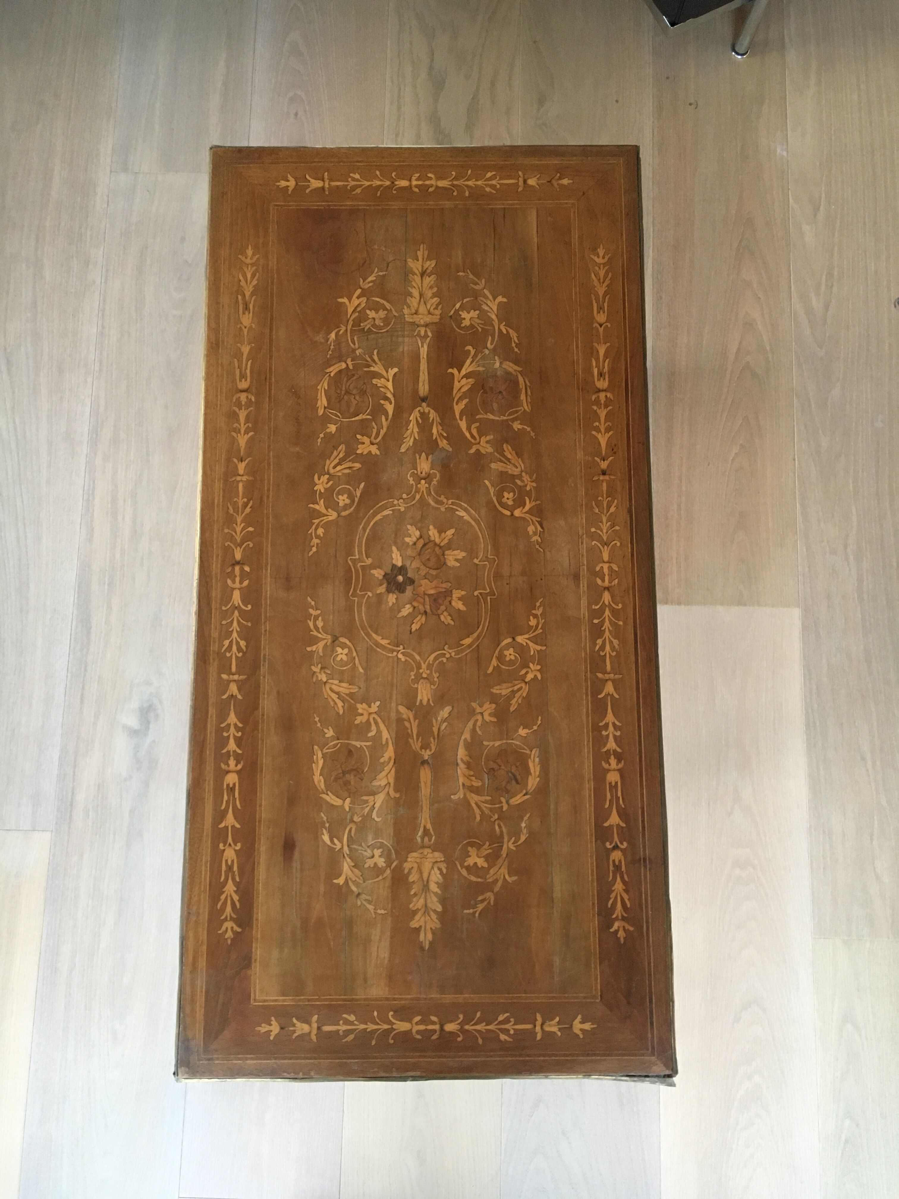 Low table or service - 18th Century