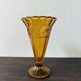 Art Deco amber cup-shaped vase with rose motifs
