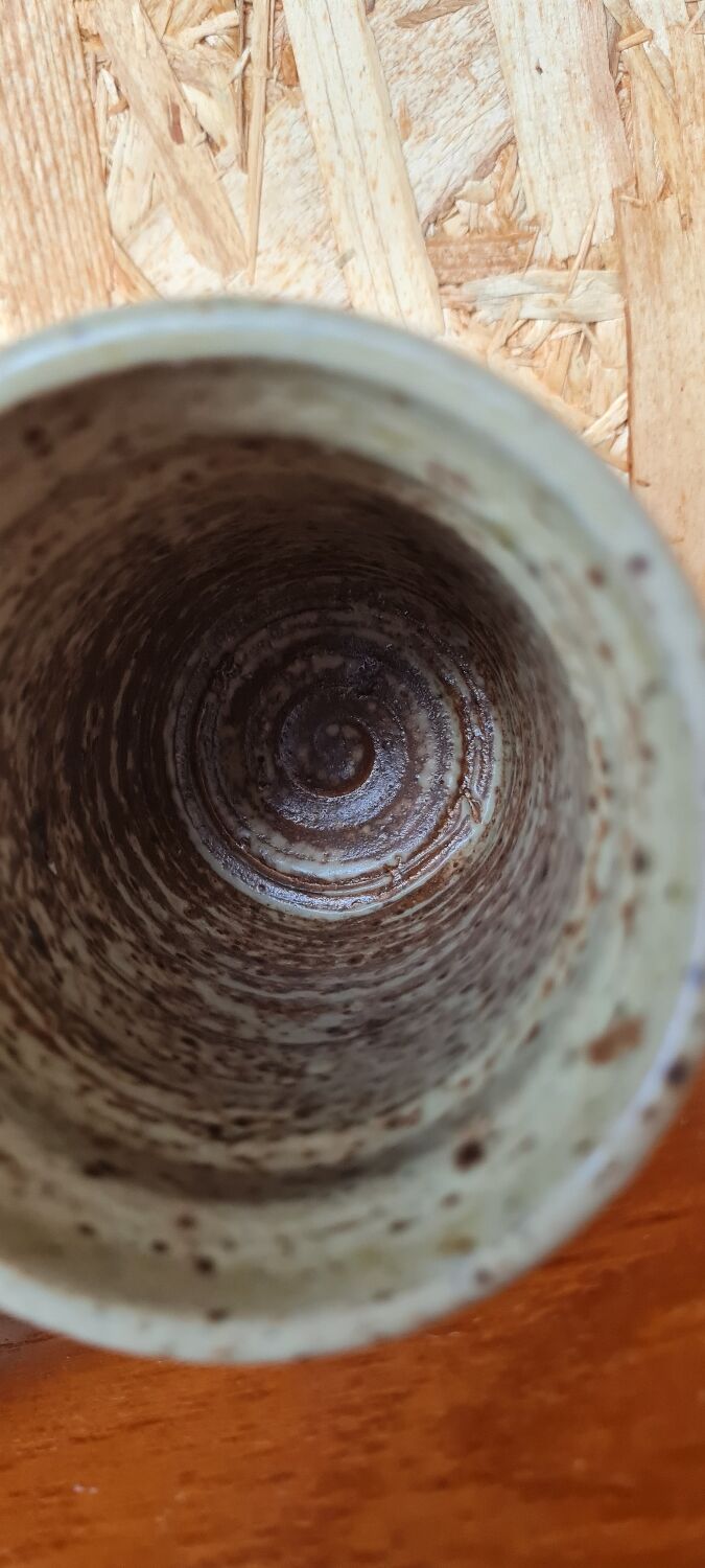Set of four glasses in varnished stoneware
