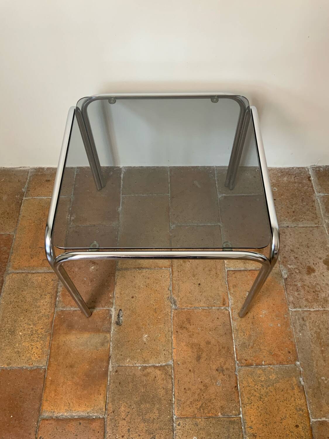 Design coffee table 70