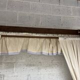 Four poster bed