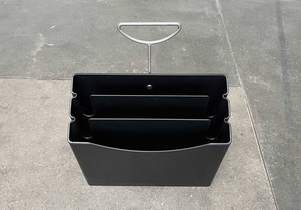 Postmodern Italian magazine rack by Andries & Hiroko Van Onck for Magis, 1980s.