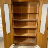 Glass cabinet