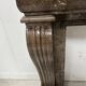 Cheminée Napoléon III a pieds griffes en marbre moucheté XIX siècle
