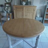 Round table with pearl gray patinated oak base, wooden top.