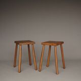Tabourets hauts rustiques en chêne. années 1970. Lot de 2