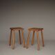 Tabourets hauts rustiques en chêne. années 1970. Lot de 2