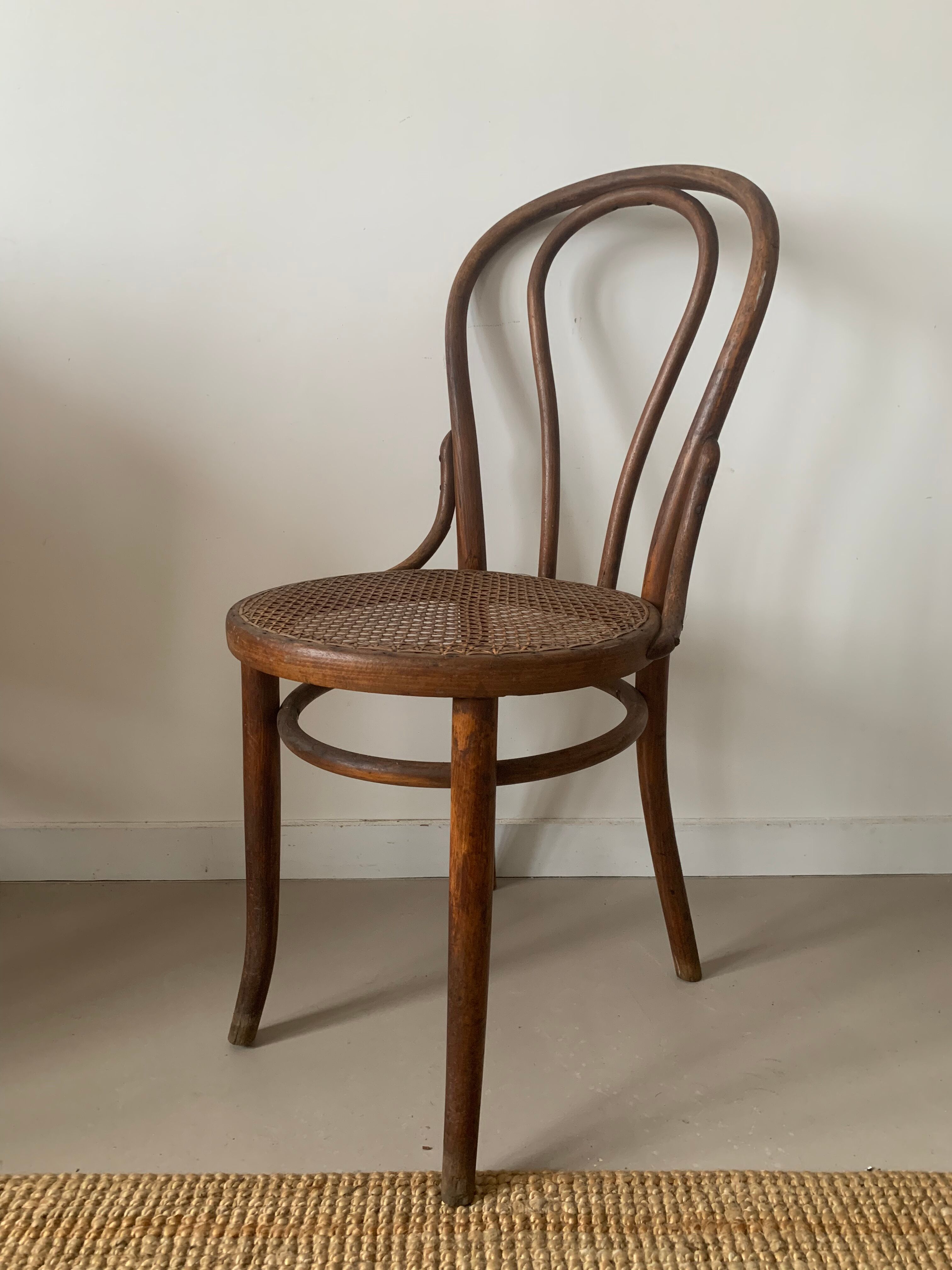 Thonet chair n18 old