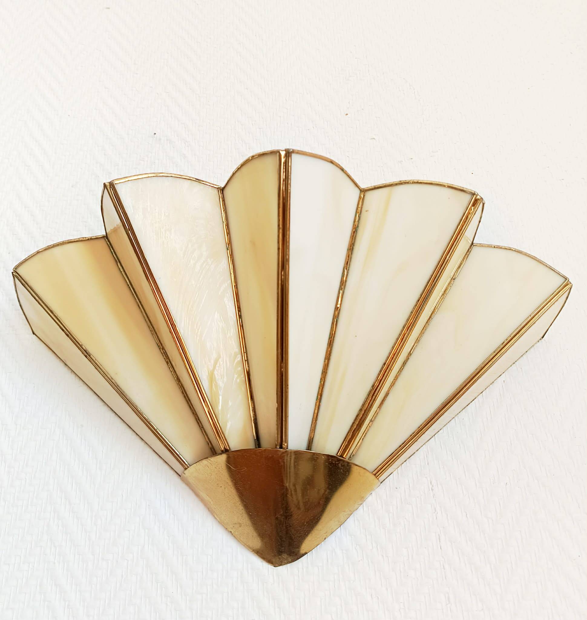 Art Deco fan-shaped wall light in glass paste