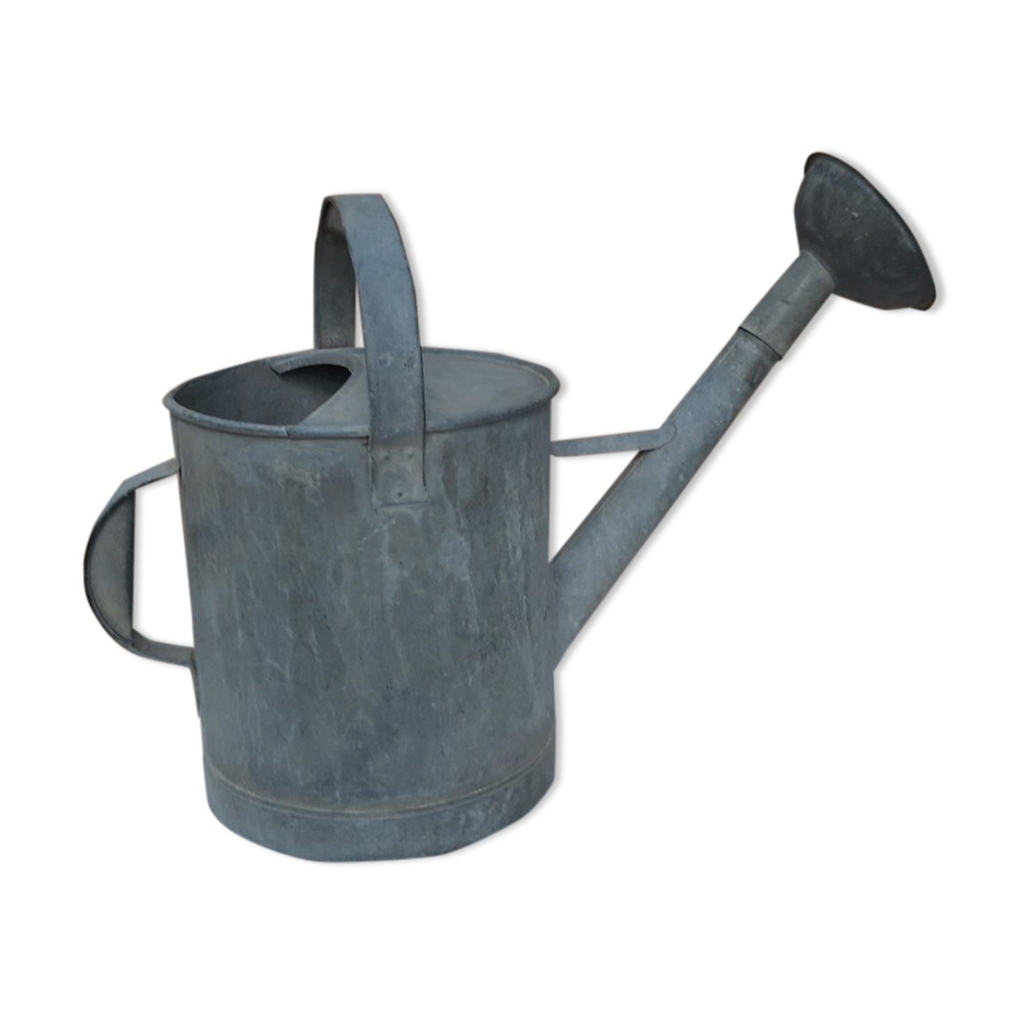 zinc watering can
