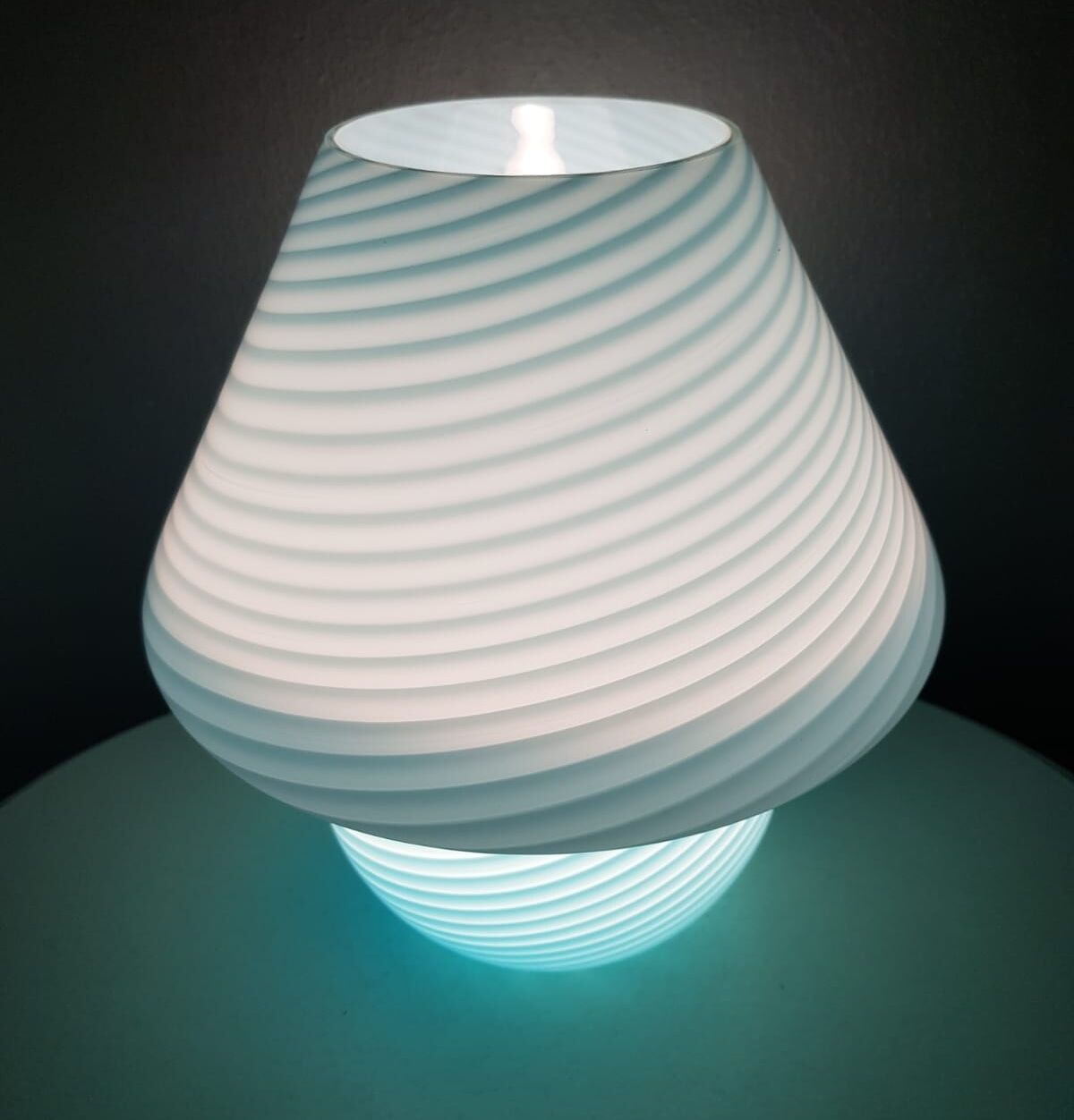 Blue Murano mushroom table lamp, Gambaro e Poggi for Vetri