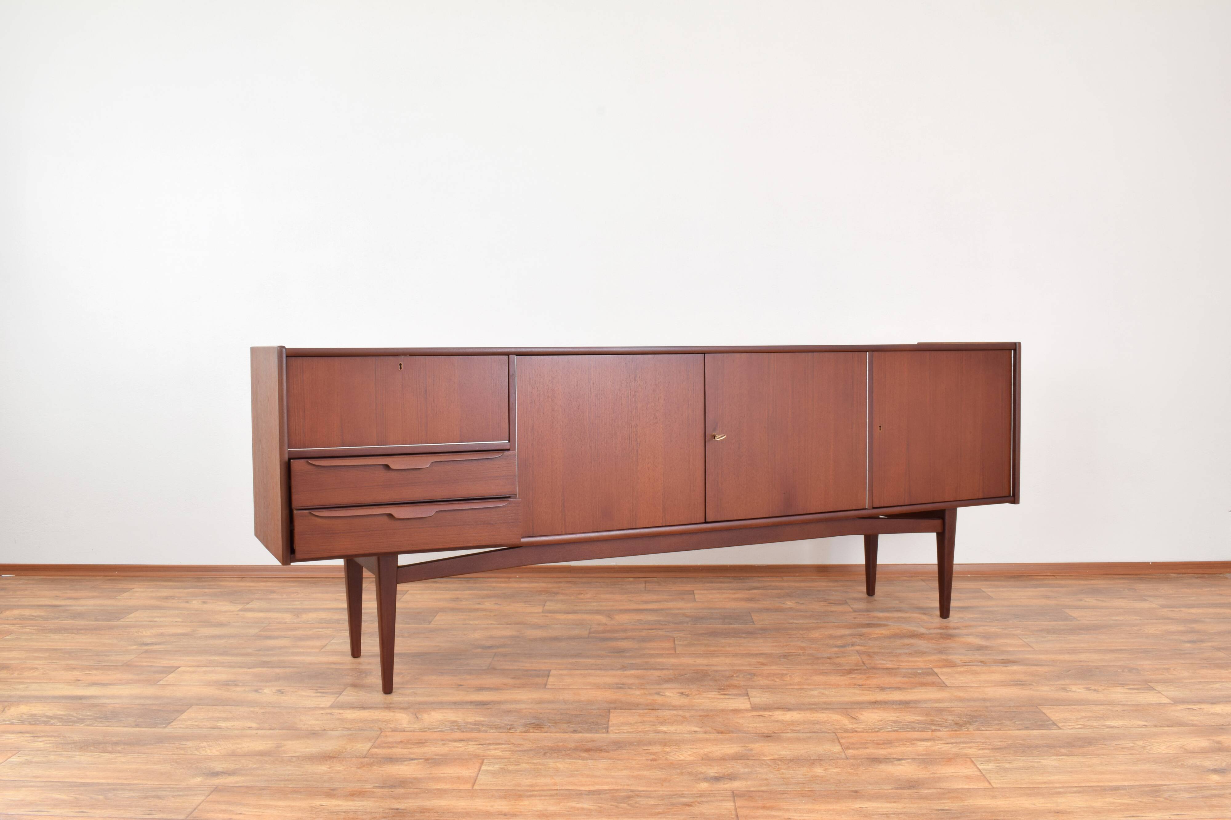 Enfilade danoise vintage en teck, années 1960.