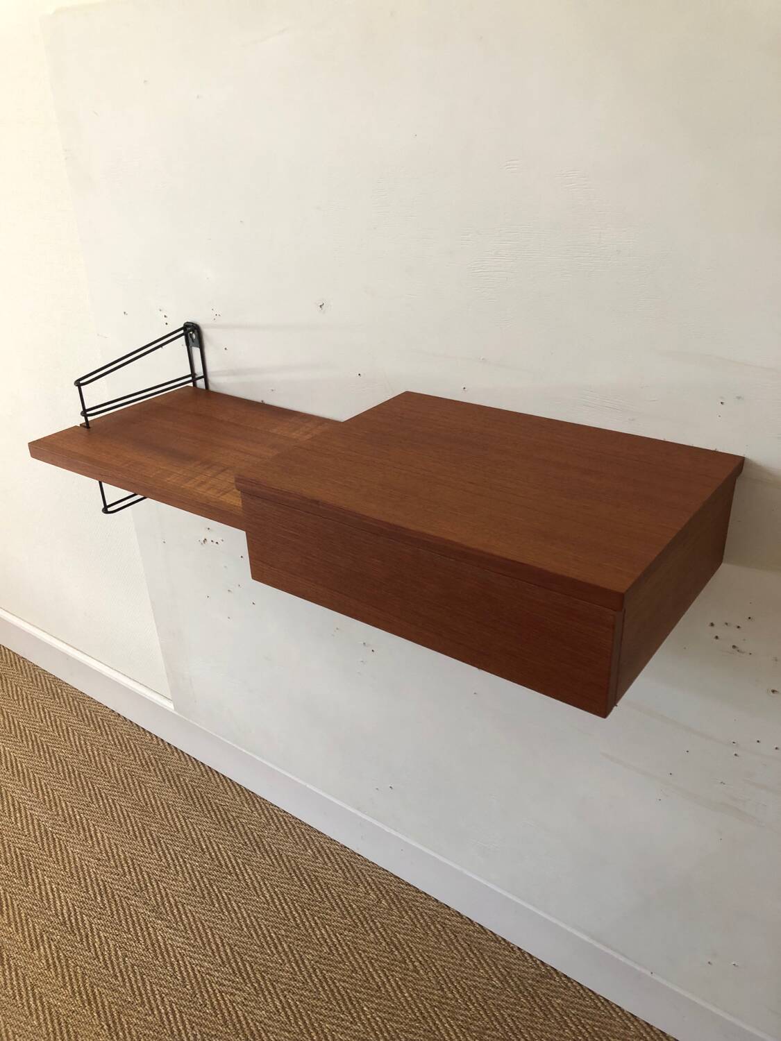 Wall console