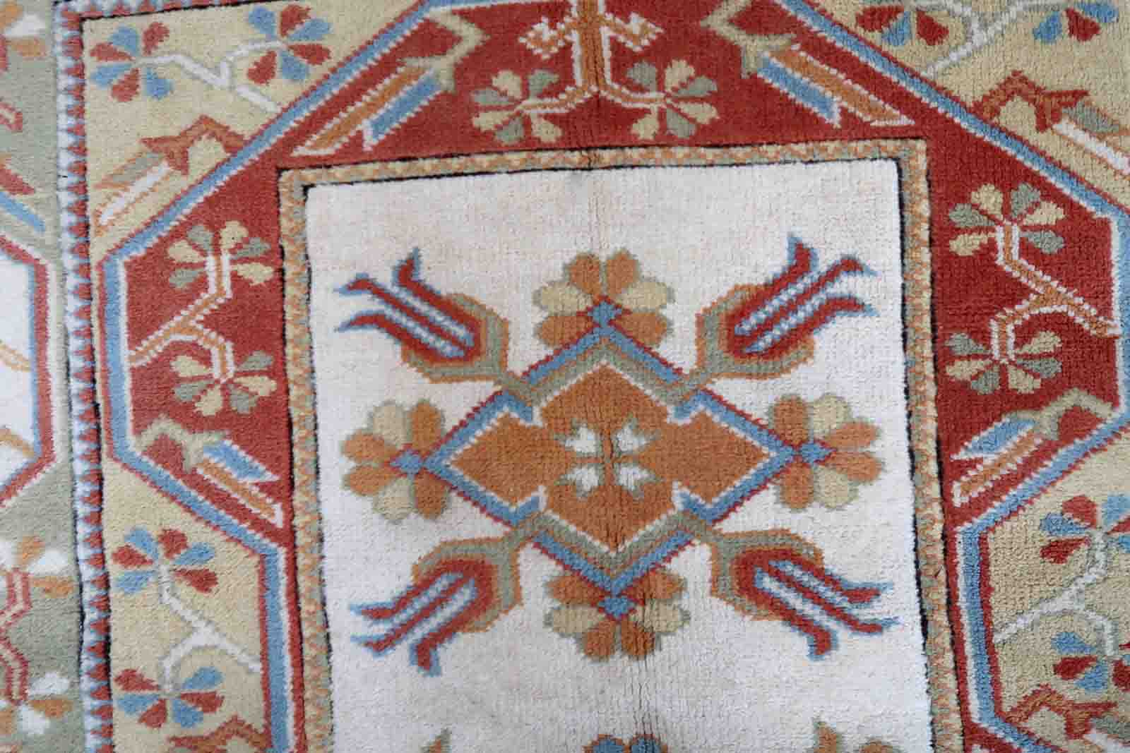 Vintage Turkish Kars handmade carpet 116cm x 175cm 1960s