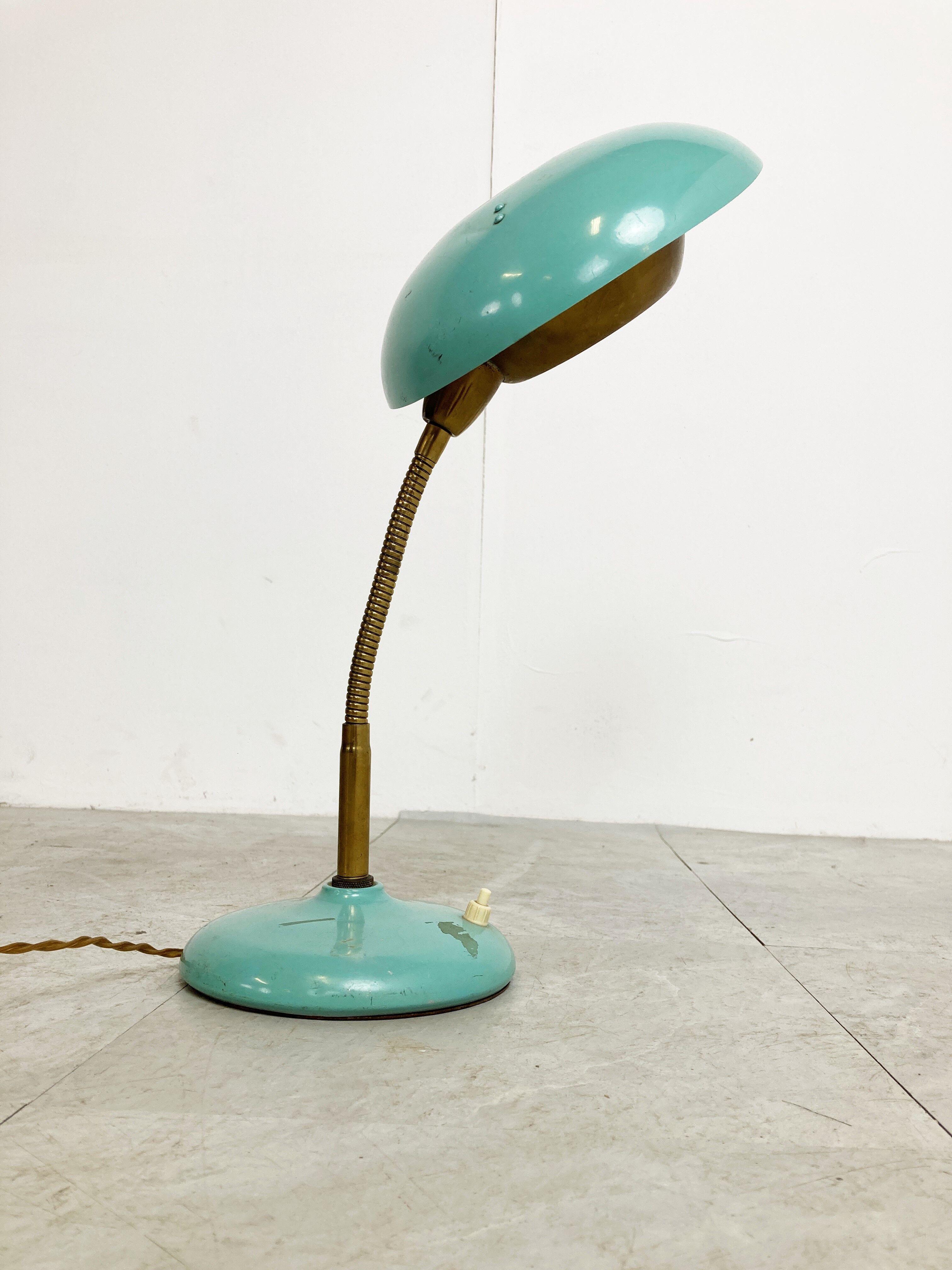 Vintage mid-century modern italian table lamp - 1960's