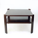 Table basse en hêtre foncé par Hikor Pisek Tchécoslovaquie années 1980