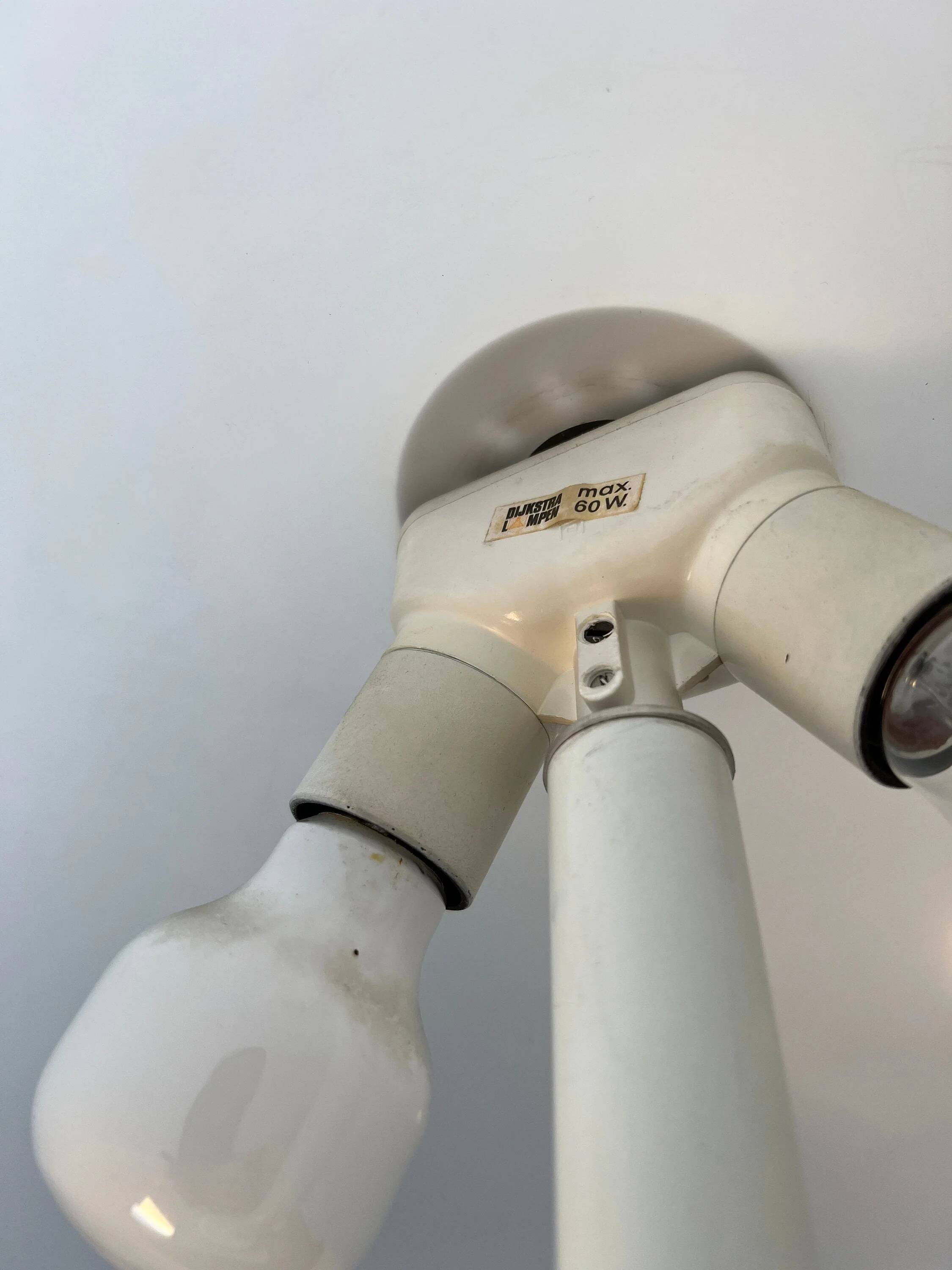 Dijkstra table lamp - vintage mushroom desk lamp - white Space Age light