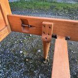 Read a vintage wooden and cane bed, with compass legs – mattress 80 × 190 cm.