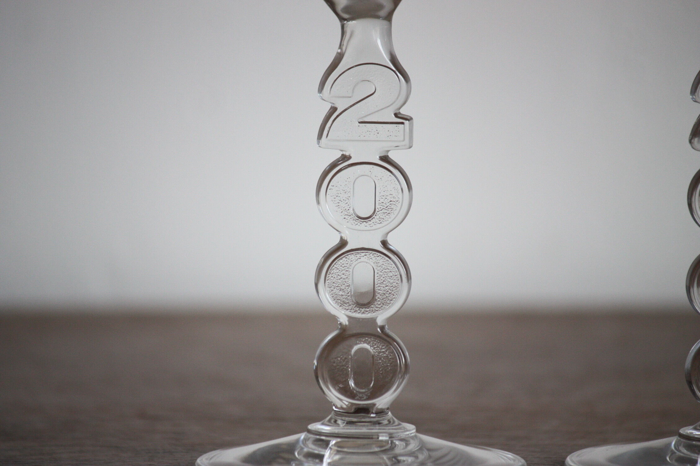 2 glass champagne flutes 2000