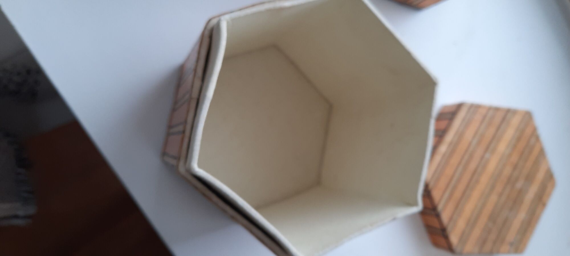 Cardboard nesting boxes and wooden strips