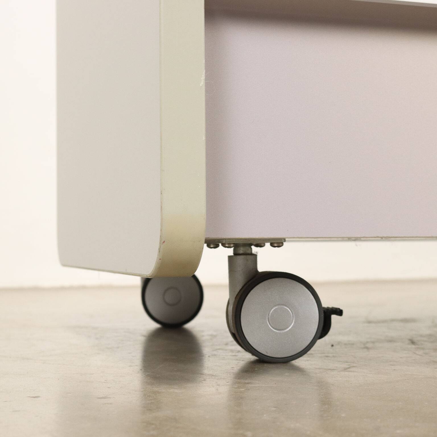 Small chest of drawers - 1990s