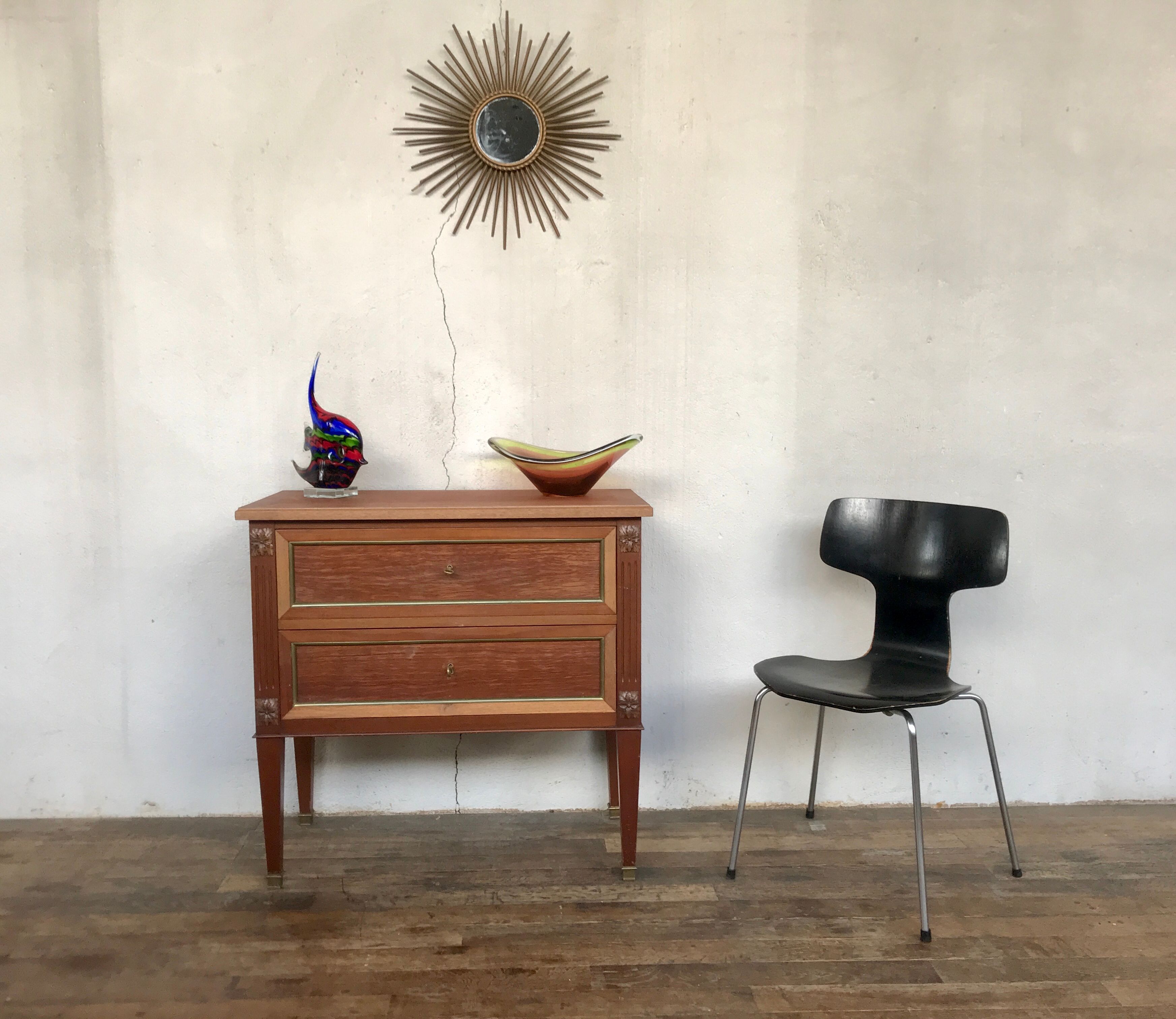 Louis XVI dresser 1930
