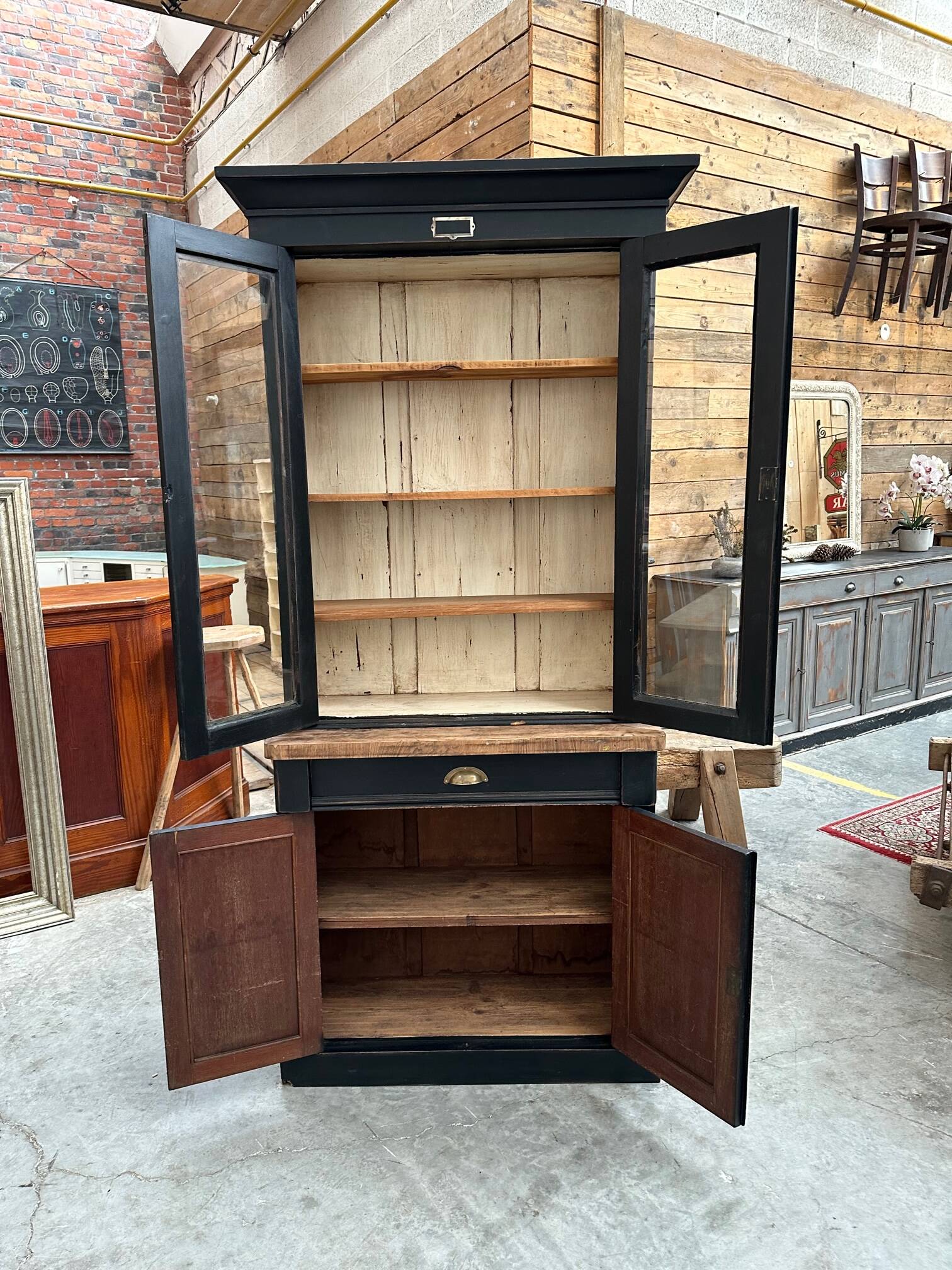 Small showcase early 20th century