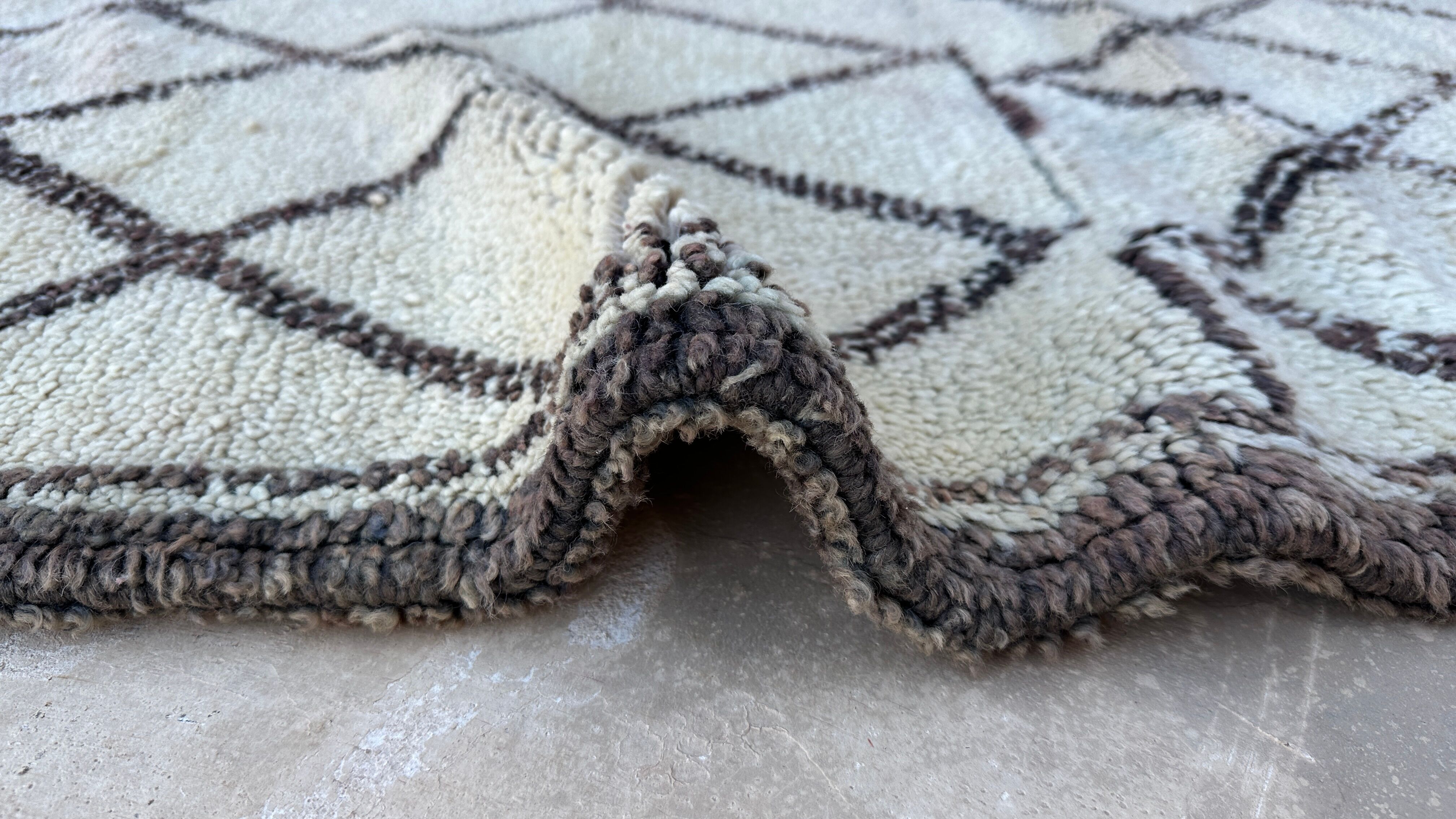 Moroccan carpet - 206 x 378 cm