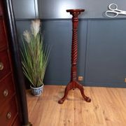 Antique Victorian pedestal