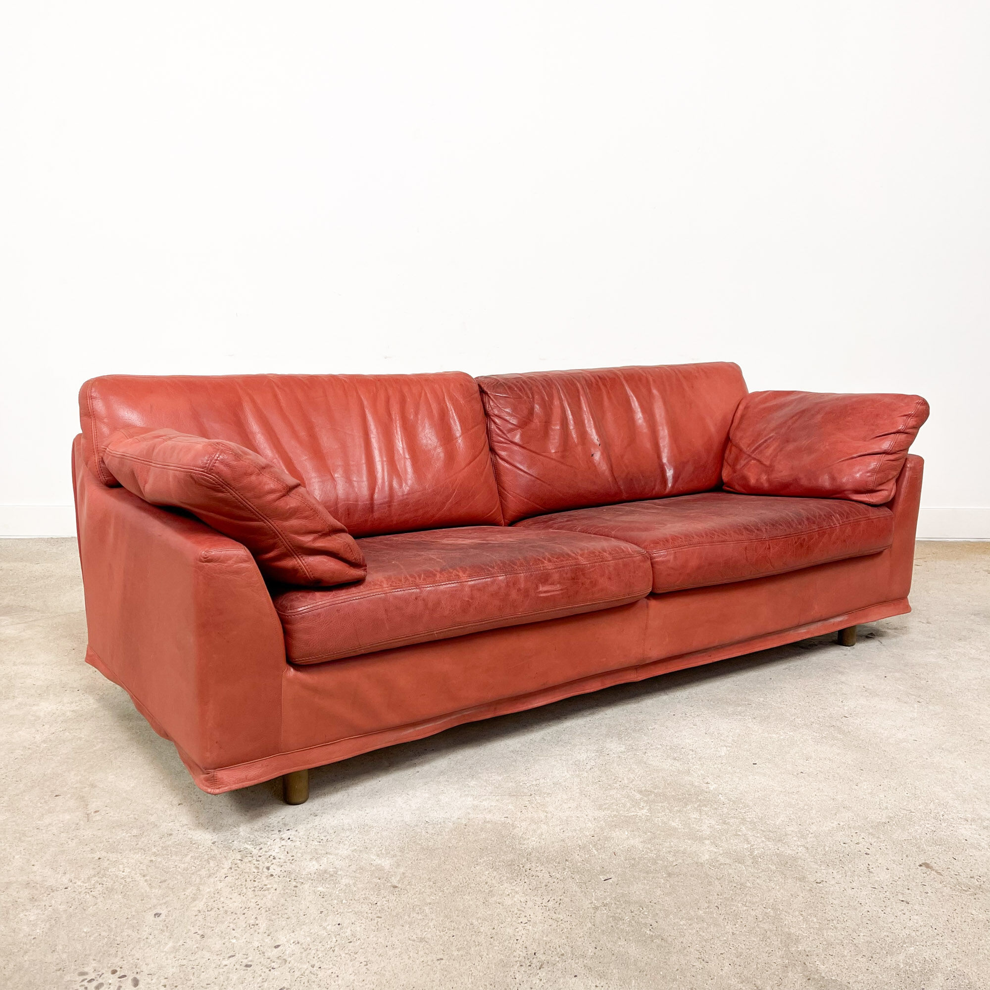 Vintage Red leather sofa by Kenneth Bergenblad model Fredrik for DUX