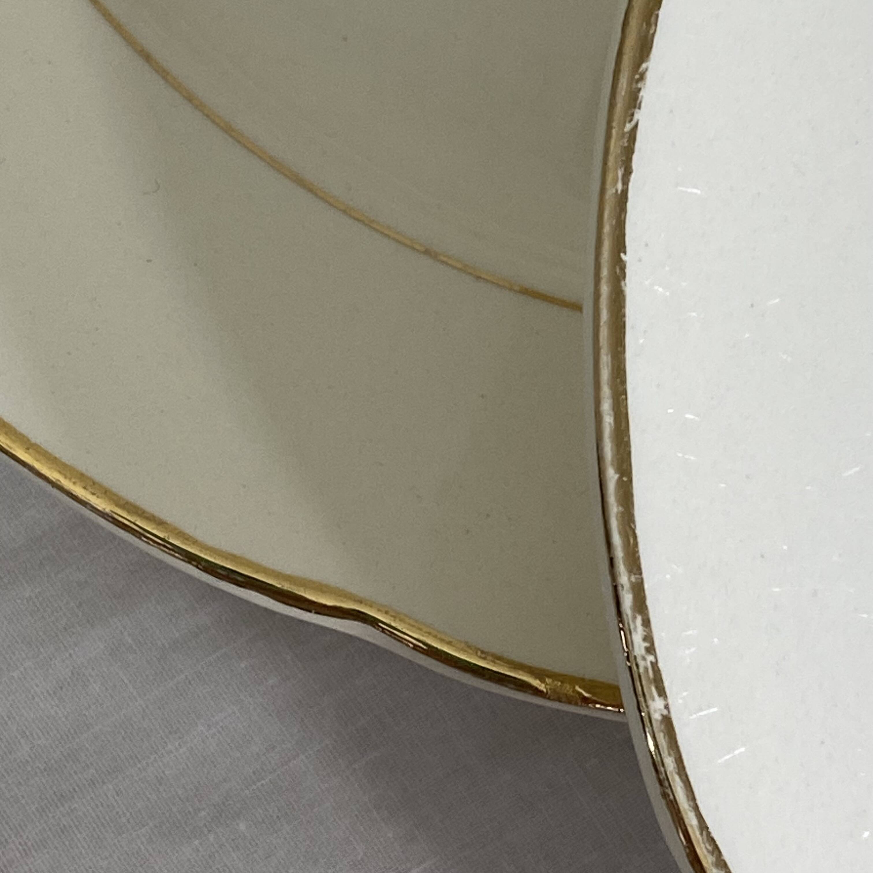 6 antique beige earthenware dinner plates with gold trim by Villeroy and Boch.