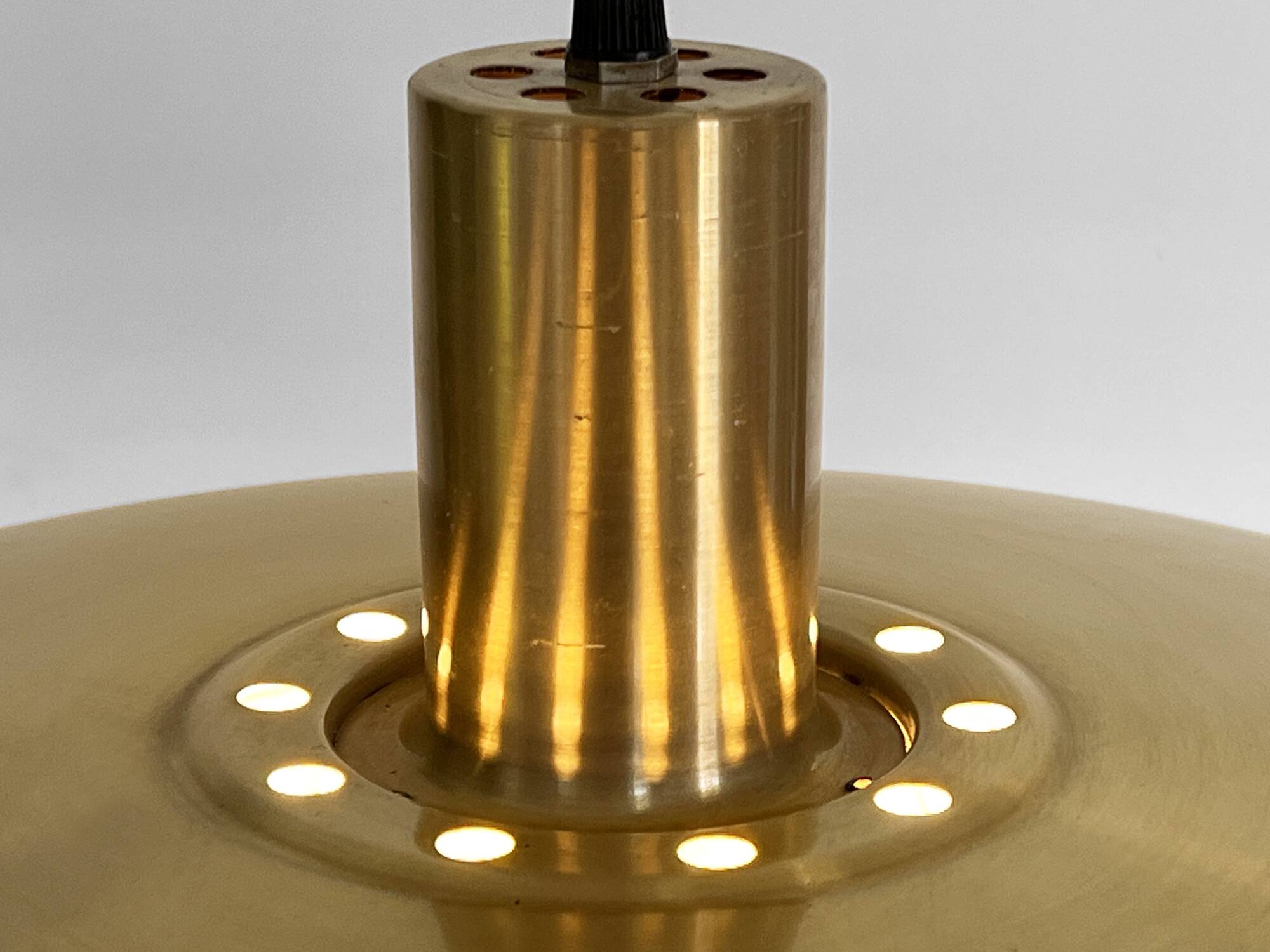 Pendant light "Model 920" by Erik Jensen for Teknika Mekaniske. Denmark 1960s