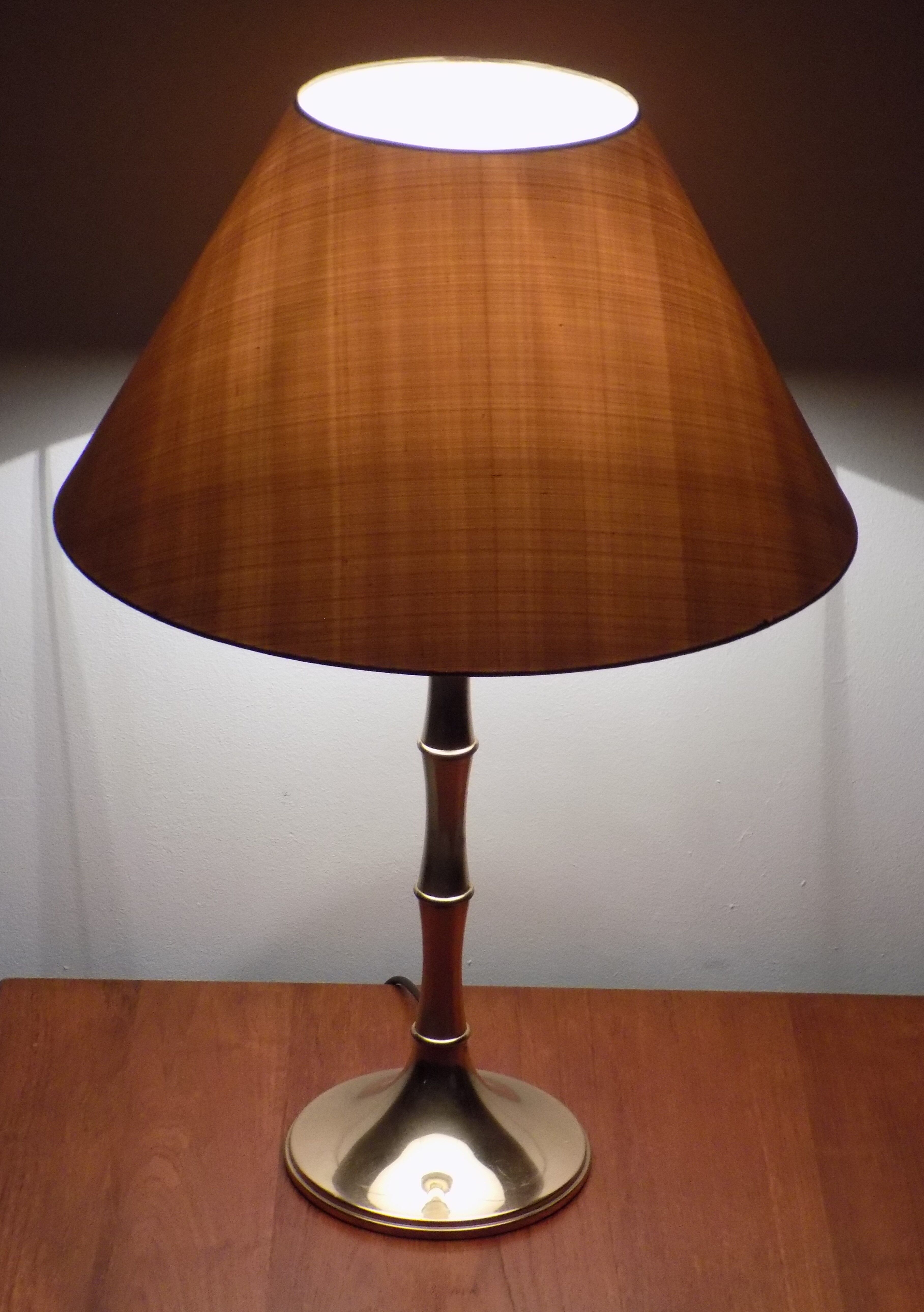 Lampe de table bambou Ingo Maurer