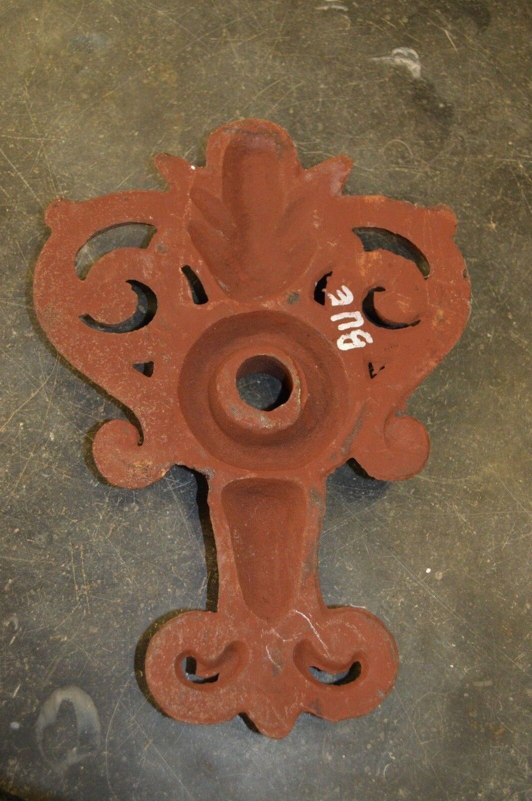 Cast iron anchor
