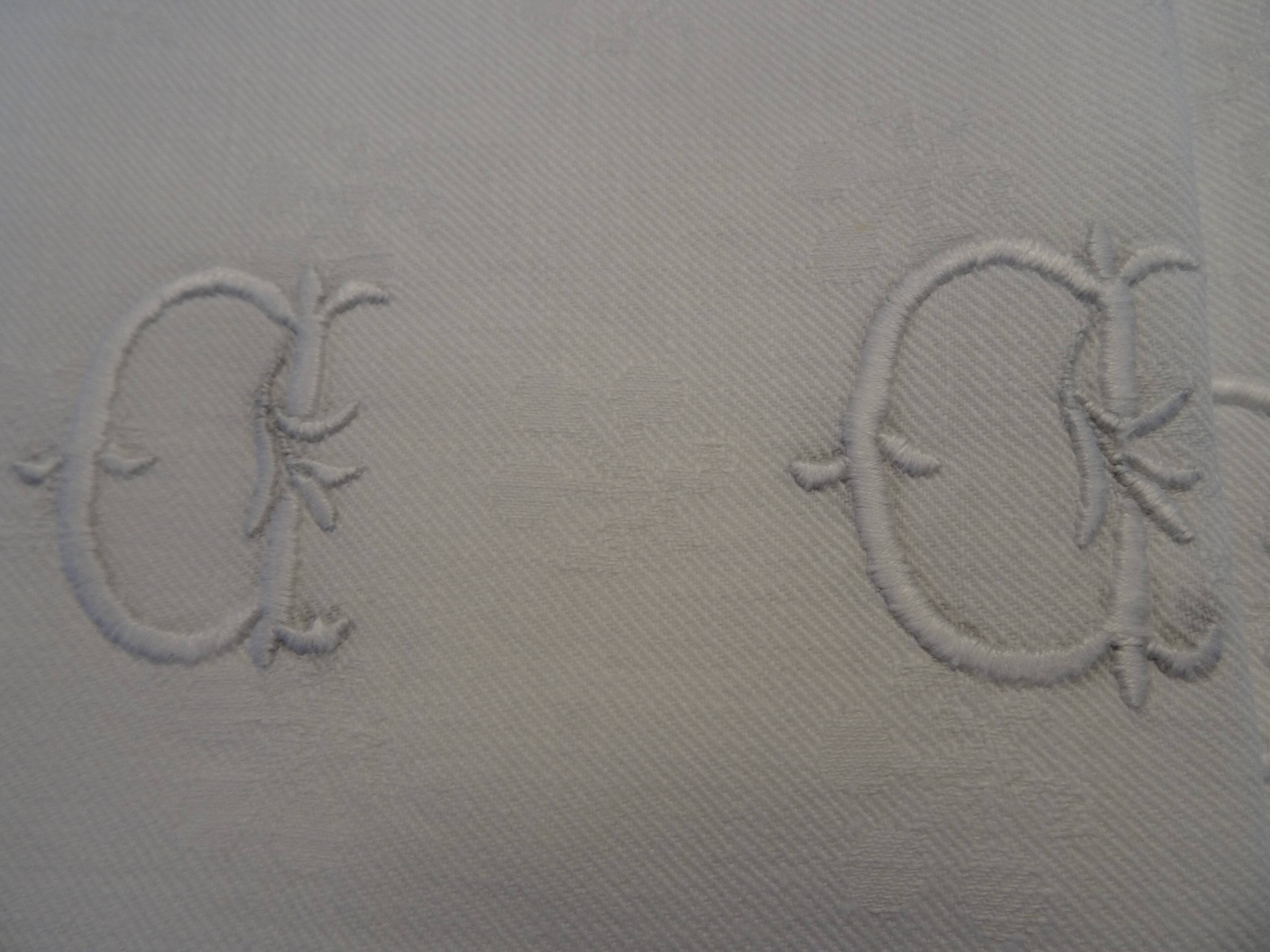 Lot de 10 serviettes de table monogrammées