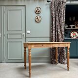 Desk with turned oak legs