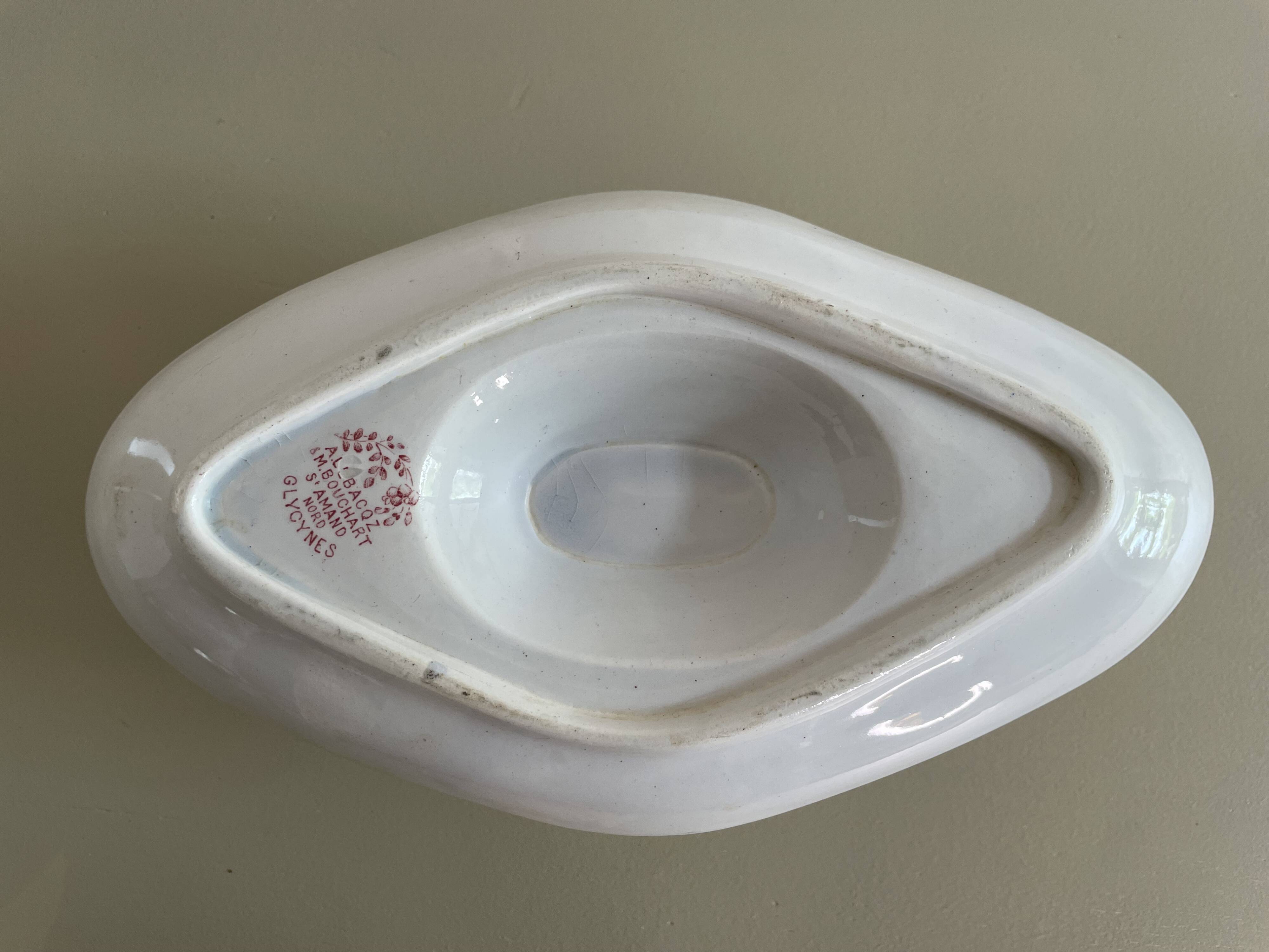 Lebacqz & Bouchart St Amand Nord Glycines pink ironstone sauceboat