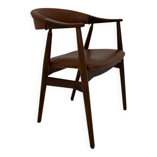 Fauteuil en teck et cuir marron par Th. Harlev, années 1960