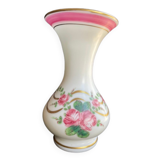 Vase Napoleon III in white opaline with floral decoration with gilding