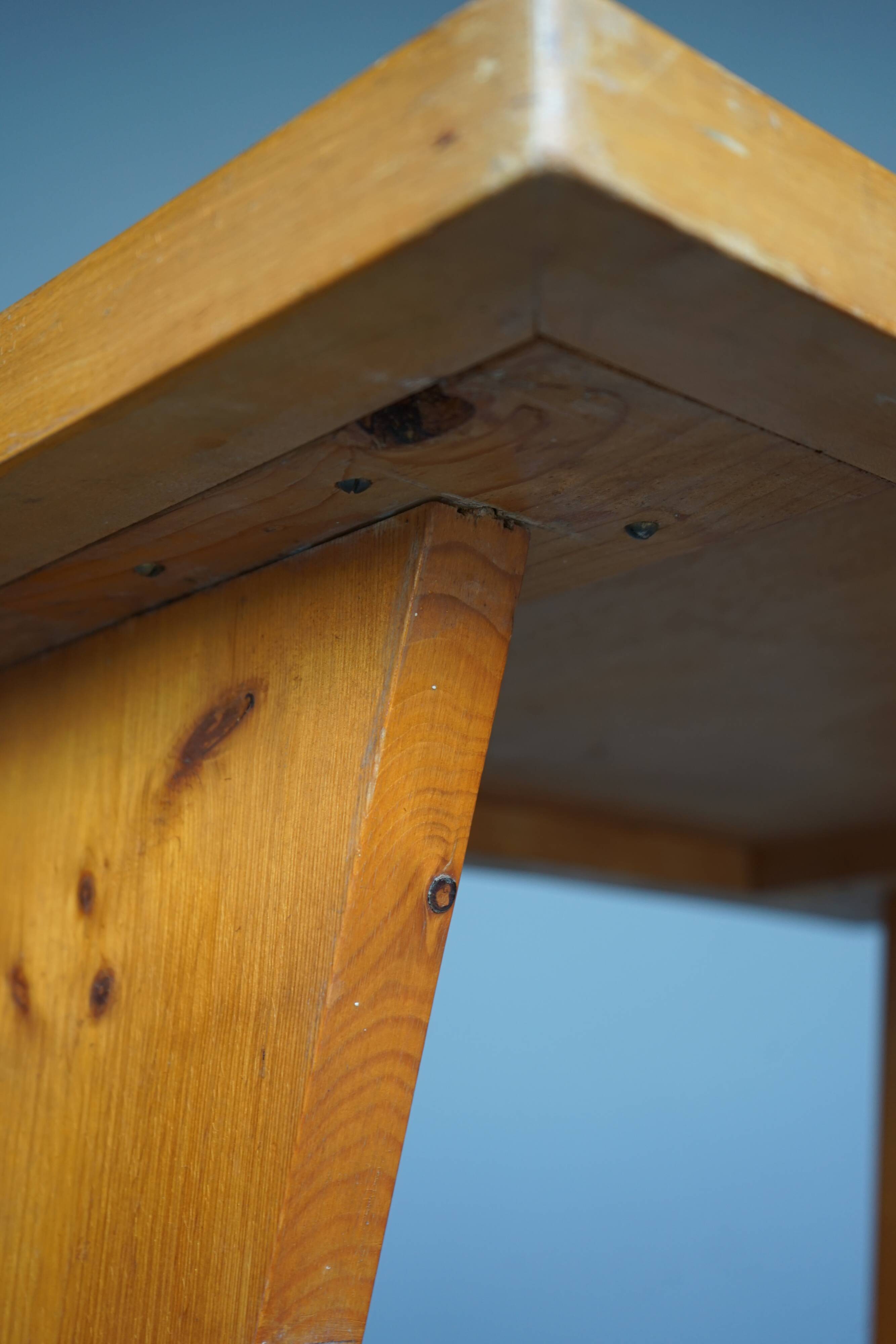 Petit bureau français vintage, années 1950