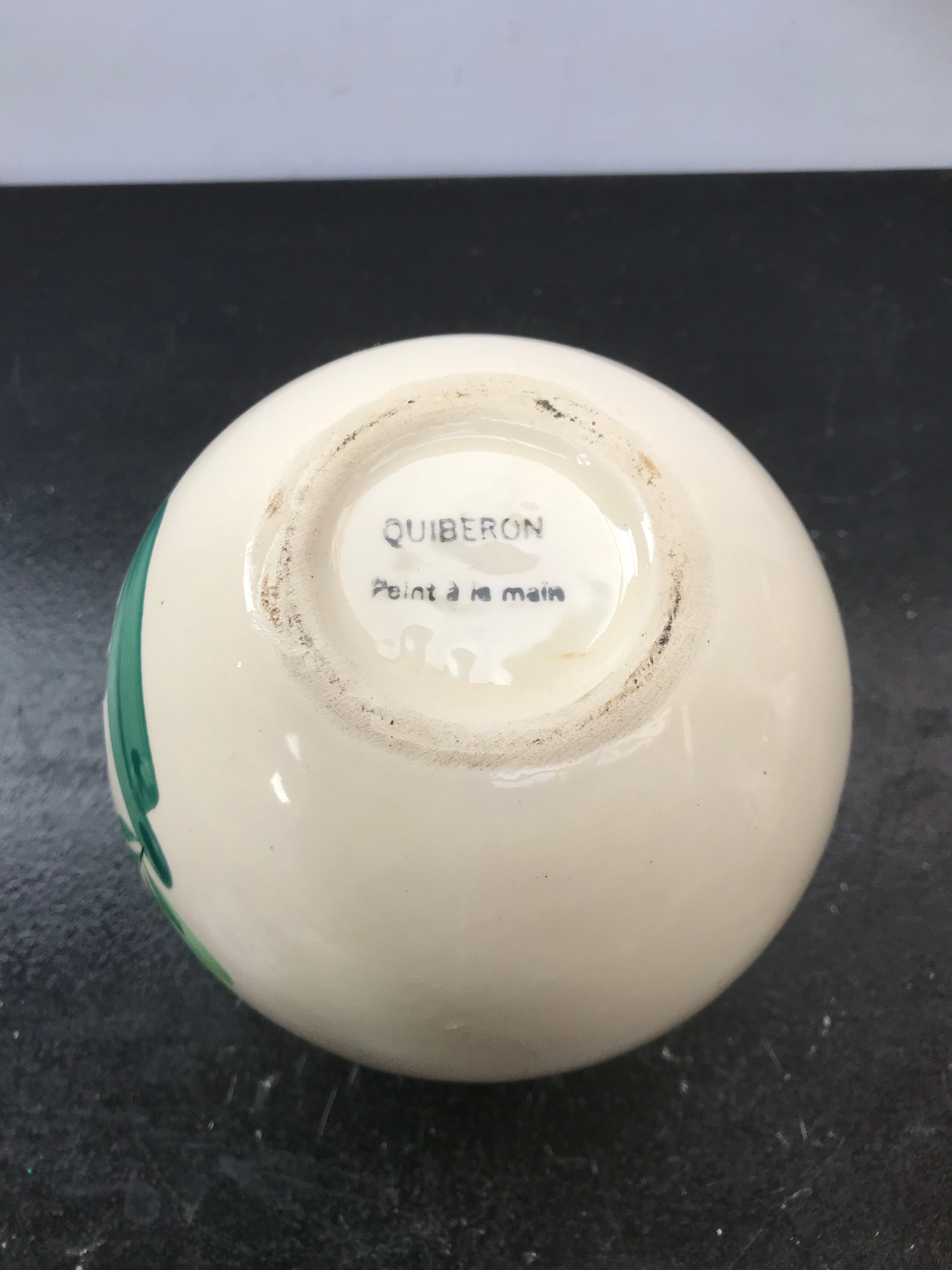 Ancient vase Quimper