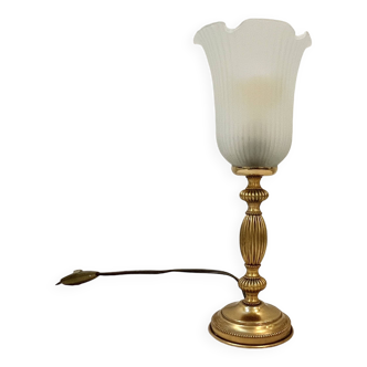 Lampe vintage à poser française Empire laiton dorée opaline tulipe plissée  belle époque
